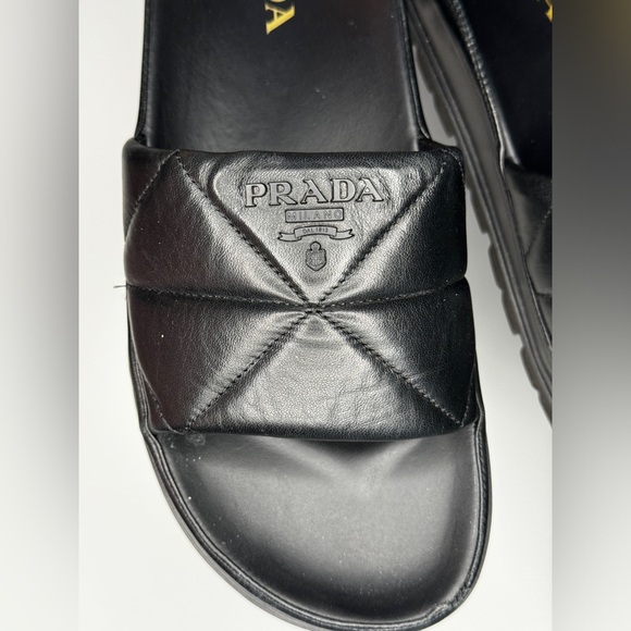 Prada slipper sandals in quilted leather size 40 - Picture 7 of 11